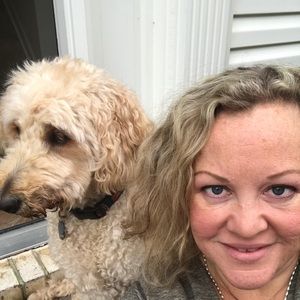 Meet your Posher, Wendy